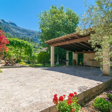 Altes Villa Biniaraix