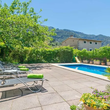 Altes Villa *